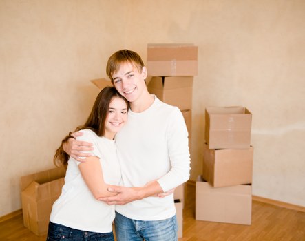 Property moving estimate for a busy Hackney street and apartment relocation
